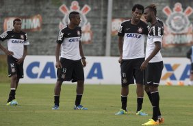 Durante o treino desta manh no CT Joaquim Grava, no Parque Ecolgico do Tiete. O prximo jogo da equipe ser amanh, domingo, dia 24/11, contra o Flamengo, no estdio do Maracan, vlido pela 36 rodada do Campeonato Brasileiro de 2013