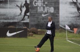 Durante o treino desta manh no CT Joaquim Grava, no Parque Ecolgico do Tiete. O prximo jogo da equipe ser amanh, domingo, dia 24/11, contra o Flamengo, no estdio do Maracan, vlido pela 36 rodada do Campeonato Brasileiro de 2013