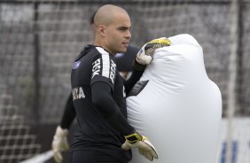 Durante o treino desta manh no CT Joaquim Grava, no Parque Ecolgico do Tiete. O prximo jogo da equipe ser amanh, domingo, dia 24/11, contra o Flamengo, no estdio do Maracan, vlido pela 36 rodada do Campeonato Brasileiro de 2013