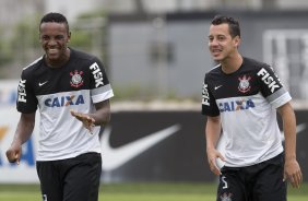 Durante o treino desta manh no CT Joaquim Grava, no Parque Ecolgico do Tiete. O prximo jogo da equipe ser amanh, domingo, dia 24/11, contra o Flamengo, no estdio do Maracan, vlido pela 36 rodada do Campeonato Brasileiro de 2013