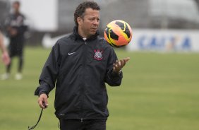 Durante o treino desta manh no CT Joaquim Grava, no Parque Ecolgico do Tiete. O prximo jogo da equipe ser amanh, domingo, dia 24/11, contra o Flamengo, no estdio do Maracan, vlido pela 36 rodada do Campeonato Brasileiro de 2013