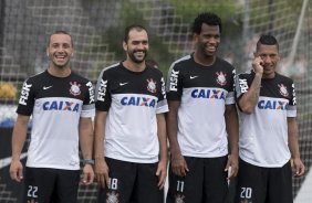 Durante o treino desta manh no CT Joaquim Grava, no Parque Ecolgico do Tiete. O prximo jogo da equipe ser amanh, domingo, dia 24/11, contra o Flamengo, no estdio do Maracan, vlido pela 36 rodada do Campeonato Brasileiro de 2013