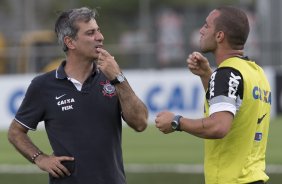 Durante o treino desta manh no CT Joaquim Grava, no Parque Ecolgico do Tiete. O prximo jogo da equipe ser sbado, dia 30/11, contra o Internacional/RS, no estdio do Maracan, vlido pela 37 rodada do Campeonato Brasileiro de 2013