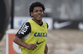 Durante o treino desta manh no CT Joaquim Grava, no Parque Ecolgico do Tiete. O prximo jogo da equipe ser sbado, dia 30/11, contra o Internacional/RS, no estdio do Maracan, vlido pela 37 rodada do Campeonato Brasileiro de 2013