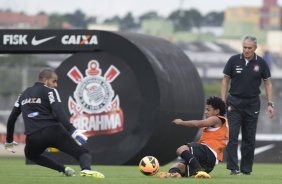 Durante o treino desta tarde no CT Joaquim Grava, no Parque Ecolgico do Tiete. O prximo jogo da equipe ser sbado, dia 30/11, contra o Internacional/RS, no estdio do Maracan, vlido pela 37 rodada do Campeonato Brasileiro de 2013