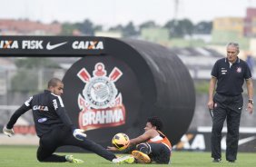Durante o treino desta tarde no CT Joaquim Grava, no Parque Ecológico do Tiete. O próximo jogo da equipe será sábado, dia 30/11, contra o Internacional/RS, no estádio do Maracanã, válido pela 37ª rodada do Campeonato Brasileiro de 2013
