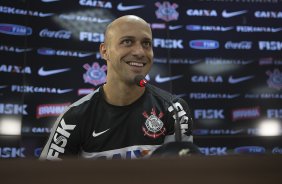 O capitao Alessandro anincia sua aposentadoria após o treino desta tarde no CT Joaquim Grava, no Parque Ecológico do Tiete. O próximo jogo da equipe será sábado, dia 30/11, contra o Internacional/RS, no estádio do Maracanã, válido pela 37ª rodada do Campeonato Brasileiro de 2013
