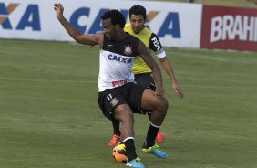 Durante o treino desta tarde no CT Joaquim Grava, no Parque Ecolgico do Tiete. O prximo jogo da equipe ser amanh, sbado, dia 30/11, contra o Internacional/RS, no estdio do Maracan, vlido pela 37 rodada do Campeonato Brasileiro de 2013