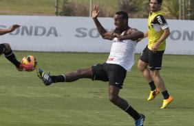 Durante o treino desta tarde no CT Joaquim Grava, no Parque Ecológico do Tiete. O próximo jogo da equipe será amanhã, sábado, dia 30/11, contra o Internacional/RS, no estádio do Maracanã, válido pela 37ª rodada do Campeonato Brasileiro de 2013