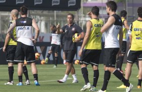 Durante o treino desta tarde no CT Joaquim Grava, no Parque Ecolgico do Tiete. O prximo jogo da equipe ser amanh, sbado, dia 30/11, contra o Internacional/RS, no estdio do Maracan, vlido pela 37 rodada do Campeonato Brasileiro de 2013