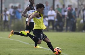 Durante o treino desta tarde no CT Joaquim Grava, no Parque Ecológico do Tiete. O próximo jogo da equipe será amanhã, sábado, dia 30/11, contra o Internacional/RS, no estádio do Maracanã, válido pela 37ª rodada do Campeonato Brasileiro de 2013