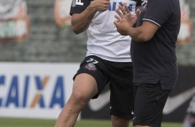 Durante o treino desta manh no CT Joaquim Grava, no Parque Ecolgico do Tiete. O prximo jogo da equipe ser sbado, dia 07/12, contra o Nautico/PE, na Arena Pernambuco, vlido pela 38 rodada do Campeonato Brasileiro de 2013