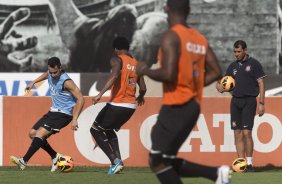 Durante o treino desta tarde no CT Joaquim Grava, no Parque Ecológico do Tiete. O próximo jogo da equipe será sábado, dia 07/12, contra o Nautico/PE, na Arena Pernambuco, válido pela 38ª rodada do Campeonato Brasileiro de 2013