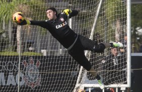 Durante o treino desta tarde no CT Joaquim Grava, no Parque Ecolgico do Tiete. O prximo jogo da equipe ser sbado, dia 07/12, contra o Nautico/PE, na Arena Pernambuco, vlido pela 38 rodada do Campeonato Brasileiro de 2013