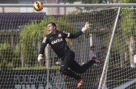 Durante o treino desta tarde no CT Joaquim Grava, no Parque Ecológico do Tiete. O próximo jogo da equipe será sábado, dia 07/12, contra o Nautico/PE, na Arena Pernambuco, válido pela 38ª rodada do Campeonato Brasileiro de 2013