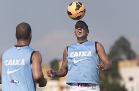 Durante o treino desta tarde no CT Joaquim Grava, no Parque Ecolgico do Tiete. O prximo jogo da equipe ser sbado, dia 07/12, contra o Nautico/PE, na Arena Pernambuco, vlido pela 38 rodada do Campeonato Brasileiro de 2013