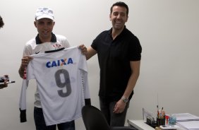 Durante o treino desta tarde no CT Joaquim Grava, no Parque Ecolgico do Tiete. O prximo jogo da equipe ser sbado, dia 07/12, contra o Nautico/PE, na Arena Pernambuco, vlido pela 38 rodada do Campeonato Brasileiro de 2013