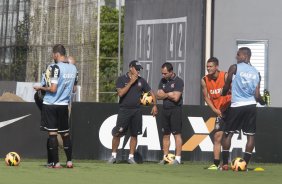 Durante o treino desta tarde no CT Joaquim Grava, no Parque Ecológico do Tiete. O próximo jogo da equipe será sábado, dia 07/12, contra o Nautico/PE, na Arena Pernambuco, válido pela 38ª rodada do Campeonato Brasileiro de 2013