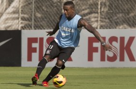 Durante o treino desta tarde no CT Joaquim Grava, no Parque Ecolgico do Tiete. O prximo jogo da equipe ser sbado, dia 07/12, contra o Nautico/PE, na Arena Pernambuco, vlido pela 38 rodada do Campeonato Brasileiro de 2013