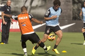 Durante o treino desta tarde no CT Joaquim Grava, no Parque Ecológico do Tiete. O próximo jogo da equipe será sábado, dia 07/12, contra o Nautico/PE, na Arena Pernambuco, válido pela 38ª rodada do Campeonato Brasileiro de 2013