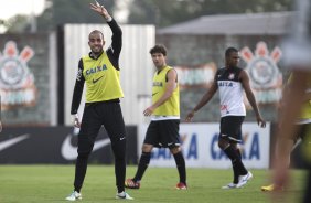 Durante o treino desta tarde no CT Joaquim Grava, no Parque Ecológico do Tiete. O próximo jogo da equipe será sábado, dia 07/12, contra o Nautico/PE, na Arena Pernambuco, válido pela 38ª rodada do Campeonato Brasileiro de 2013
