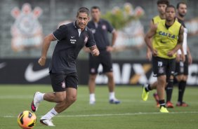 Durante o treino desta tarde no CT Joaquim Grava, no Parque Ecolgico do Tiete. O prximo jogo da equipe ser sbado, dia 07/12, contra o Nautico/PE, na Arena Pernambuco, vlido pela 38 rodada do Campeonato Brasileiro de 2013