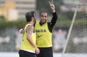 Durante o treino desta tarde no CT Joaquim Grava, no Parque Ecolgico do Tiete. O prximo jogo da equipe ser sbado, dia 07/12, contra o Nautico/PE, na Arena Pernambuco, vlido pela 38 rodada do Campeonato Brasileiro de 2013