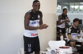Durante o treino desta tarde no CT Joaquim Grava, no Parque Ecológico do Tiete. O próximo jogo da equipe será sábado, dia 07/12, contra o Nautico/PE, na Arena Pernambuco, válido pela 38ª rodada do Campeonato Brasileiro de 2013