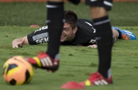 Durante o treino desta tarde no CT Joaquim Grava, no Parque Ecológico do Tiete. O próximo jogo da equipe será sábado, dia 07/12, contra o Nautico/PE, na Arena Pernambuco, válido pela 38ª rodada do Campeonato Brasileiro de 2013