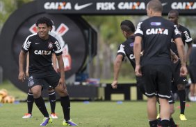 Durante o treino desta manh no CT Joaquim Grava, no Parque Ecolgico do Tiete. O prximo jogo da equipe ser amanh, sbado, dia 07/12, contra o Nautico/PE, na Arena Pernambuco, vlido pela 38 rodada do Campeonato Brasileiro de 2013