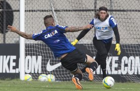 Durante o treino desta manh no CT Joaquim Grava, zona leste de So Paulo. O prximo jogo da equipe ser dia 19/01, contra a Portuguesa, no estdio do Caninde, jogo vlido pela primeira rodada do Campeonato Paulista 2014