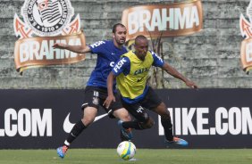 Durante o treino desta manh no CT Joaquim Grava, zona leste de So Paulo. O prximo jogo da equipe ser dia 19/01, contra a Portuguesa, no estdio do Caninde, jogo vlido pela primeira rodada do Campeonato Paulista 2014