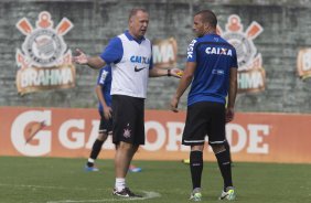 Durante o treino desta manh no CT Joaquim Grava, zona leste de So Paulo. O prximo jogo da equipe ser dia 19/01, contra a Portuguesa, no estdio do Caninde, jogo vlido pela primeira rodada do Campeonato Paulista 2014