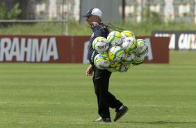 Durante o treino desta manh no CT Joaquim Grava, zona leste de So Paulo. O prximo jogo da equipe ser dia 19/01, contra a Portuguesa, no estdio do Caninde, jogo vlido pela primeira rodada do Campeonato Paulista 2014