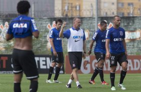 Durante o treino desta manh no CT Joaquim Grava, zona leste de So Paulo. O prximo jogo da equipe ser dia 19/01, contra a Portuguesa, no estdio do Caninde, jogo vlido pela primeira rodada do Campeonato Paulista 2014