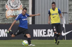 Durante o treino desta manh no CT Joaquim Grava, zona leste de So Paulo. O prximo jogo da equipe ser dia 19/01, contra a Portuguesa, no estdio do Caninde, jogo vlido pela primeira rodada do Campeonato Paulista 2014