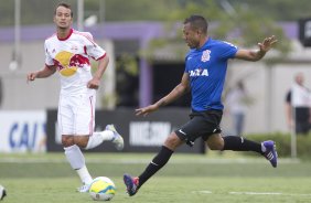 Durante o jogo treino contra o Red Bull esta tarde no CT Joaquim Grava, zona leste de So Paulo. O prximo jogo da equipe ser dia 19/01, contra a Portuguesa, no estdio do Caninde, jogo vlido pela primeira rodada do Campeonato Paulista 2014