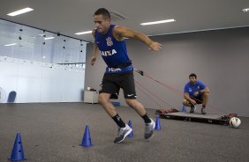 Durante o treino desta tarde no CT Joaquim Grava, zona leste de So Paulo. O prximo jogo da equipe ser amanh, sbado, dia 25/01, contra o So Bernardo, no estdio do Pacaembu, jogo vlido pela terceira rodada do Campeonato Paulista 2014