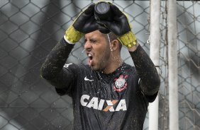 Durante o treino desta tarde no CT Joaquim Grava, zona leste de So Paulo. O prximo jogo da equipe ser amanh, sbado, dia 25/01, contra o So Bernardo, no estdio do Pacaembu, jogo vlido pela terceira rodada do Campeonato Paulista 2014