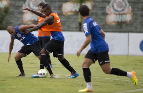 Durante o treino desta tarde no CT Joaquim Grava, zona leste de So Paulo. O prximo jogo da equipe ser amanh, sbado, dia 25/01, contra o So Bernardo, no estdio do Pacaembu, jogo vlido pela terceira rodada do Campeonato Paulista 2014