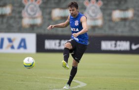 Durante o treino desta tarde no CT Joaquim Grava, zona leste de So Paulo. O prximo jogo da equipe ser amanh, sbado, dia 25/01, contra o So Bernardo, no estdio do Pacaembu, jogo vlido pela terceira rodada do Campeonato Paulista 2014