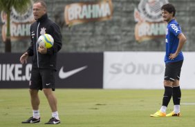 Durante o treino desta tarde no CT Joaquim Grava, zona leste de So Paulo. O prximo jogo da equipe ser amanh, sbado, dia 25/01, contra o So Bernardo, no estdio do Pacaembu, jogo vlido pela terceira rodada do Campeonato Paulista 2014