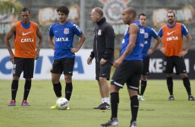 Durante o treino desta tarde no CT Joaquim Grava, zona leste de So Paulo. O prximo jogo da equipe ser amanh, sbado, dia 25/01, contra o So Bernardo, no estdio do Pacaembu, jogo vlido pela terceira rodada do Campeonato Paulista 2014