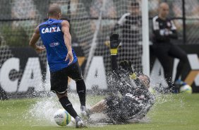 Durante o treino desta tarde no CT Joaquim Grava, zona leste de So Paulo. O prximo jogo da equipe ser amanh, sbado, dia 25/01, contra o So Bernardo, no estdio do Pacaembu, jogo vlido pela terceira rodada do Campeonato Paulista 2014