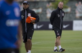 Durante o treino desta tarde no CT Joaquim Grava, zona leste de So Paulo. O prximo jogo da equipe ser amanh, sbado, dia 25/01, contra o So Bernardo, no estdio do Pacaembu, jogo vlido pela terceira rodada do Campeonato Paulista 2014