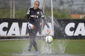 Durante o treino desta tarde no CT Joaquim Grava, zona leste de So Paulo. O prximo jogo da equipe ser amanh, sbado, dia 25/01, contra o So Bernardo, no estdio do Pacaembu, jogo vlido pela terceira rodada do Campeonato Paulista 2014