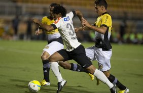 Durante a partida entre Corinthians x So Bernardo, realizada esta noite no estdio do Pacaembu, vlida pela 3 rodada do Campeonato Paulista de 2014