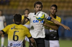 Durante a partida entre Corinthians x So Bernardo, realizada esta noite no estdio do Pacaembu, vlida pela 3 rodada do Campeonato Paulista de 2014