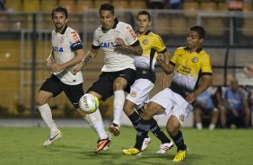 Durante a partida entre Corinthians x So Bernardo, realizada esta noite no estdio do Pacaembu, vlida pela 3 rodada do Campeonato Paulista de 2014