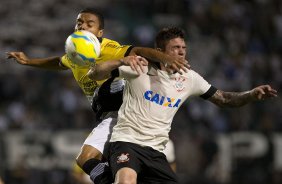 Durante a partida entre Corinthians x So Bernardo, realizada esta noite no estdio do Pacaembu, vlida pela 3 rodada do Campeonato Paulista de 2014